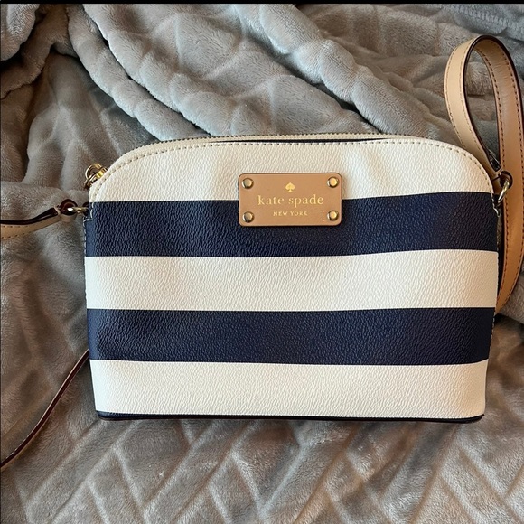 Kate Spade New York striped Crossbody - Picture 5 of 5